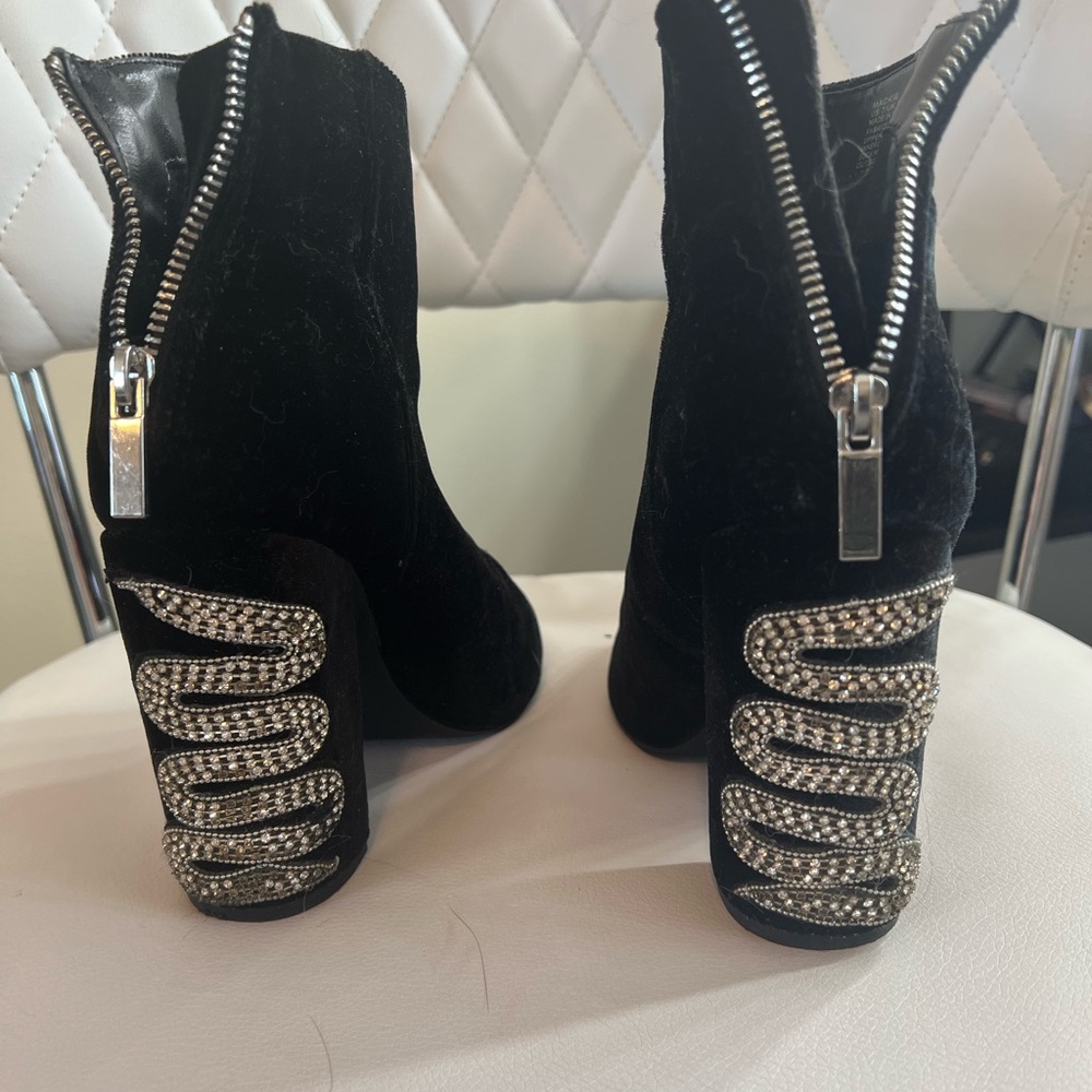 Snake detail booties